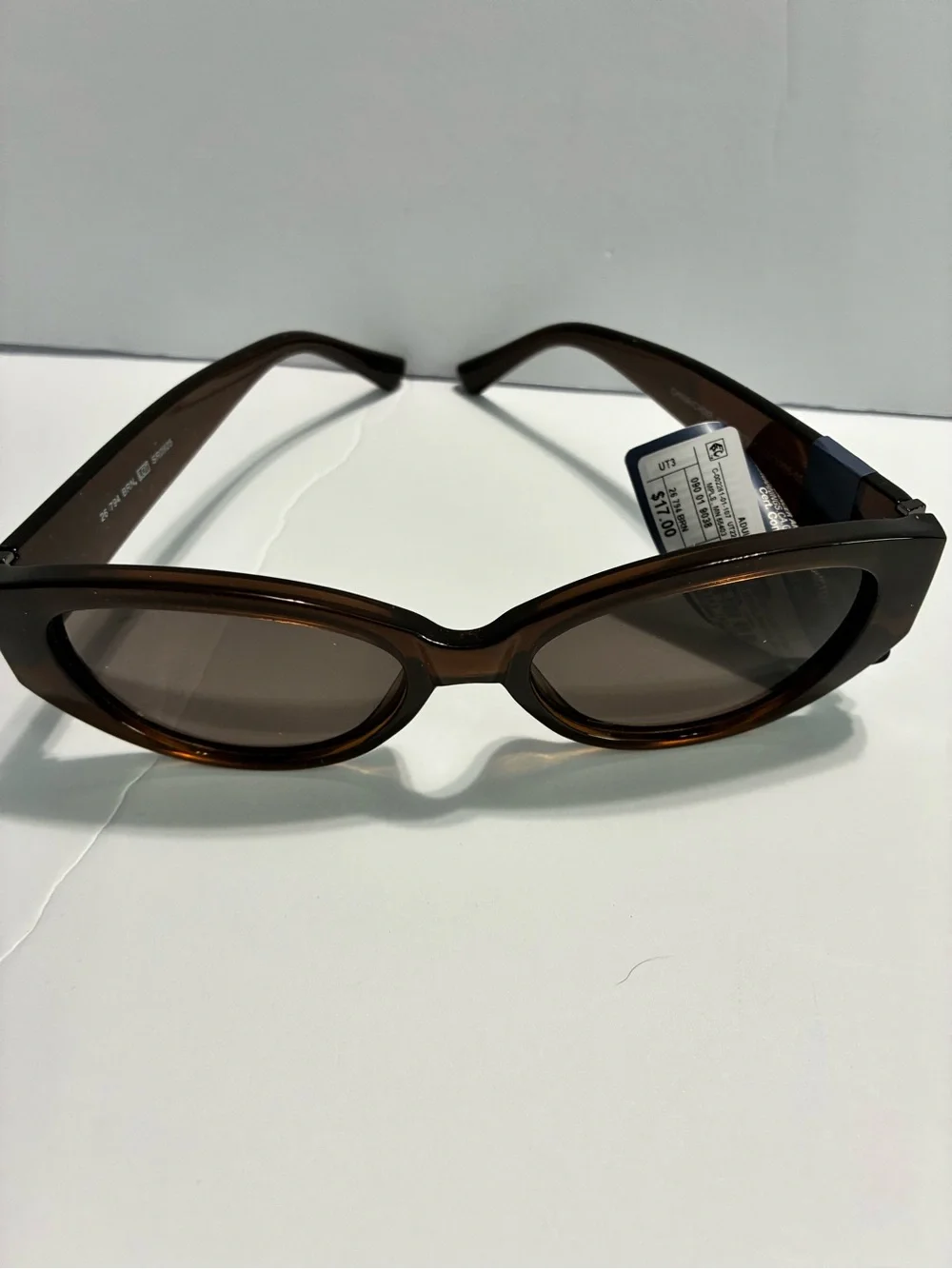 Universal Thread Brown Oval Cat-Eye Sunglasses NWT